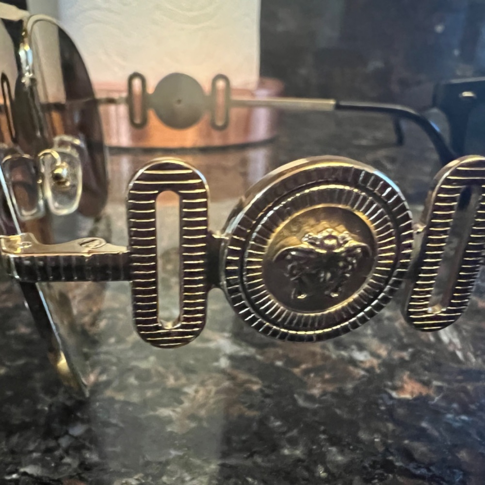 Versace glasses - Picture 2 of 4
